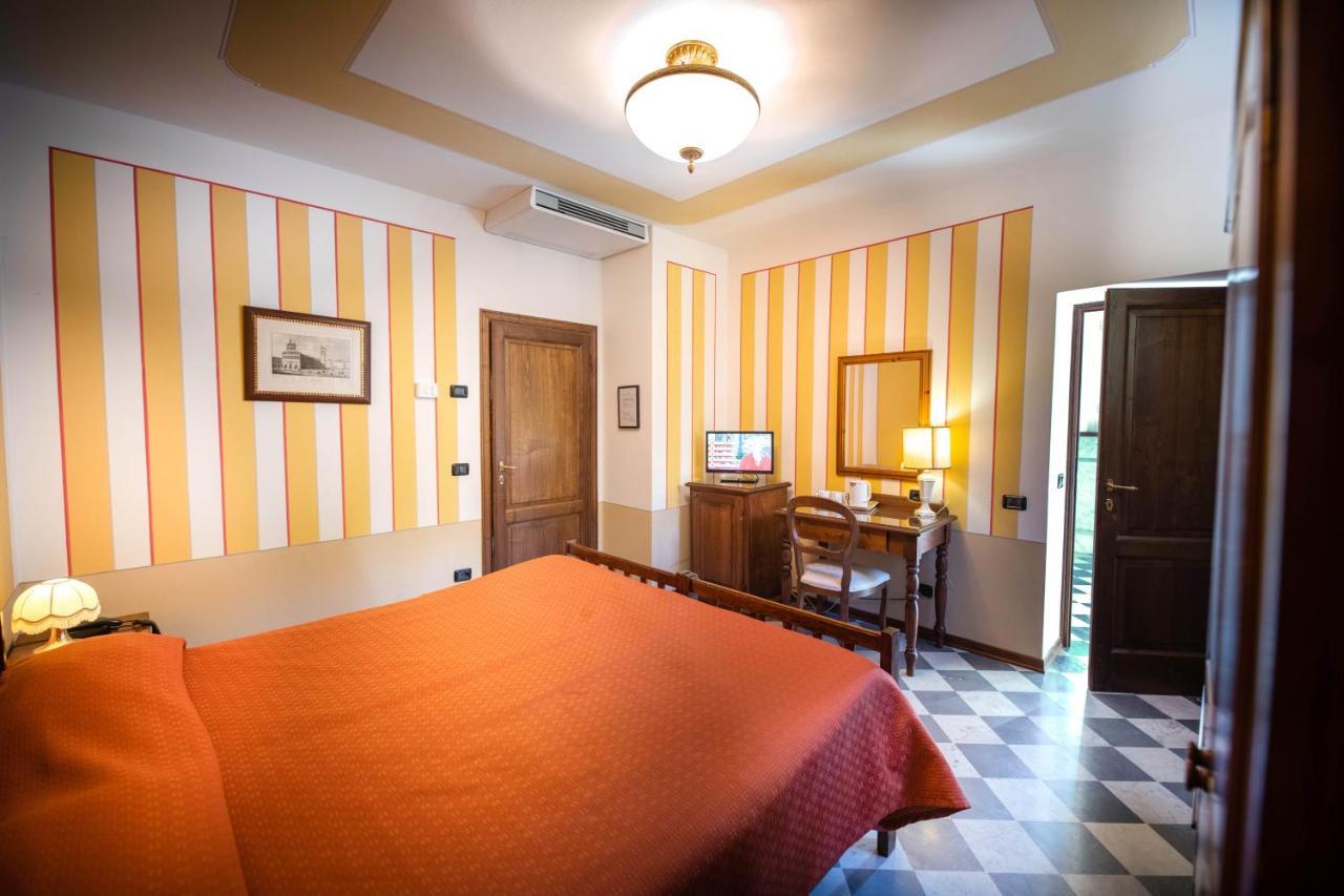 Park Hotel Regina - With Air-Condition And Pool Bagni di Lucca Eksteriør bilde